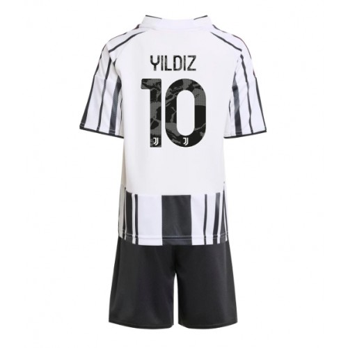 Juventus Kenan Yildiz #10 Replika babykläder Hemmaställ Barn 2025-26 Kortärmad (+ korta byxor)